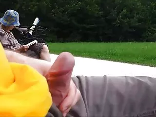 Le ragazze vestite da Babbo Natale sono vidio porno x adulti scopate nel FakeTaxi